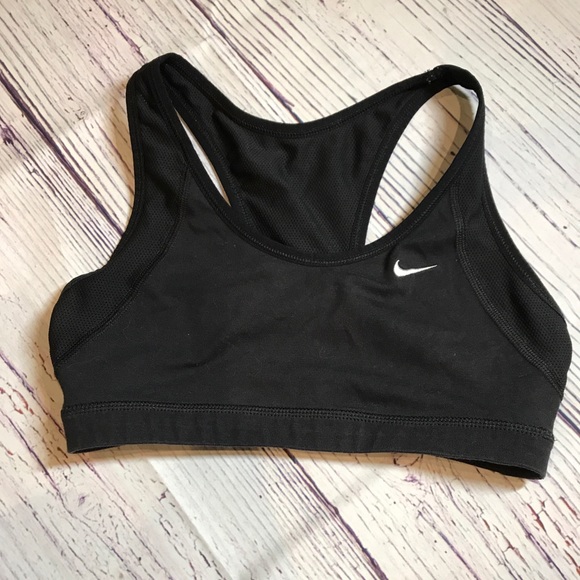 Nike Dri-Fit Reversible Sports Bra - Picture 4 of 8